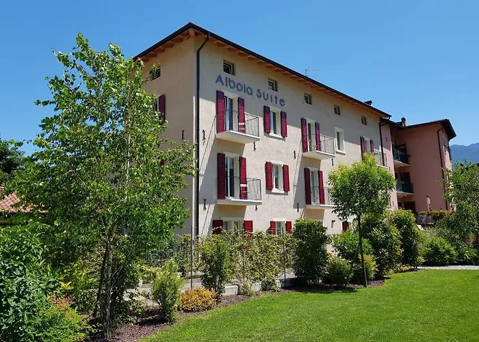 Albola Suite Holiday Apartments Riva del Garda